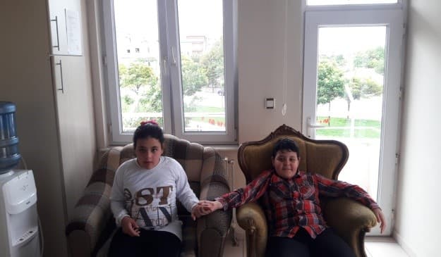 Taş Denilen Çiçekler De Açıyorsa Dünya’da, Aslında Engel*sizsiniz Yaşamda