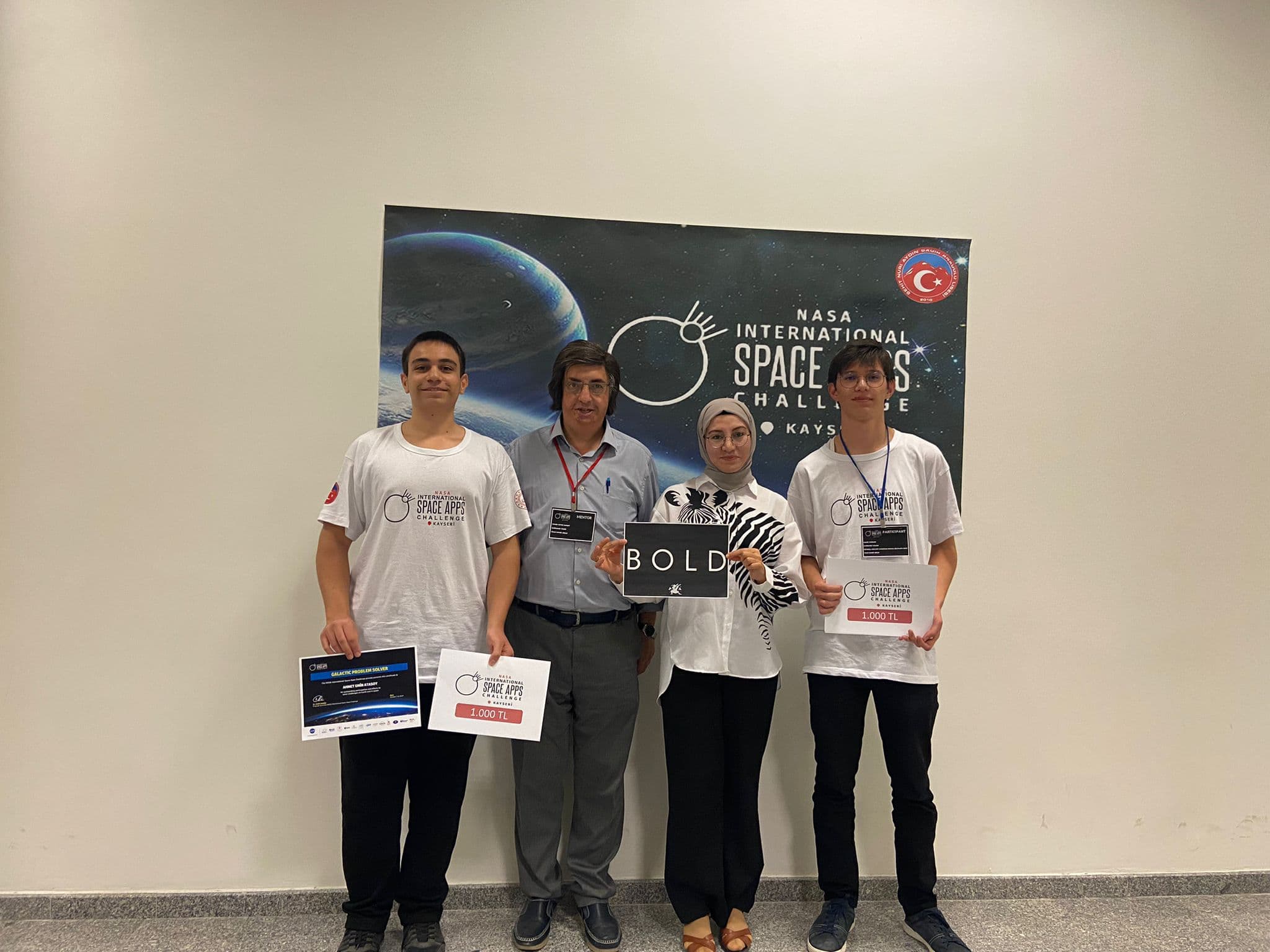 Fethi Ahmet Öner Ve Öğrencilerinden Büyük Başarı !