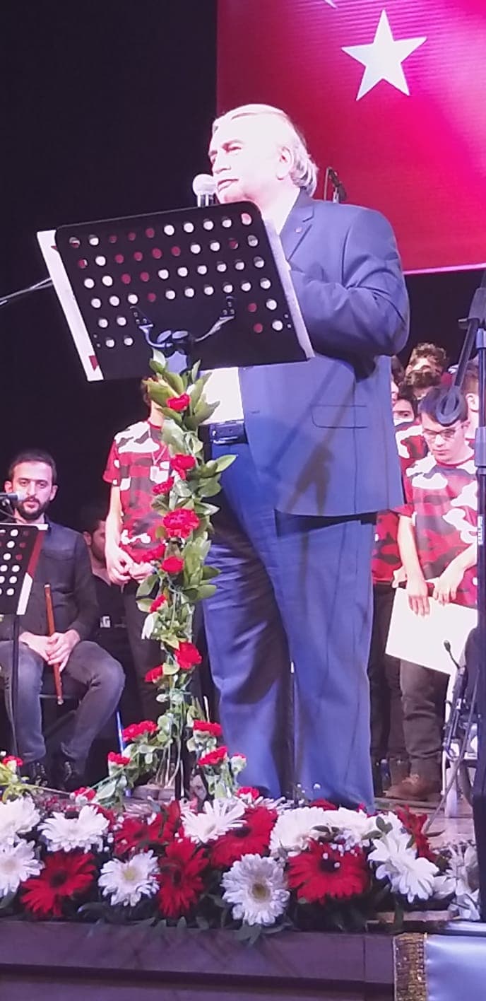 Eğitimci Yazar  Şair Ali Özkanlı'nın Şiirleri Dillerde